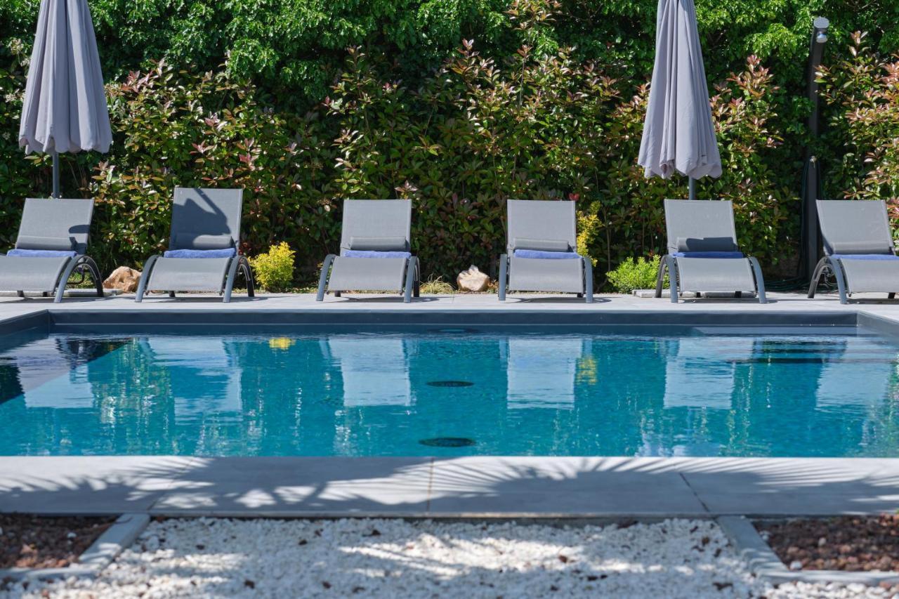 Villa Karolina Desenzano del Garda Bagian luar foto